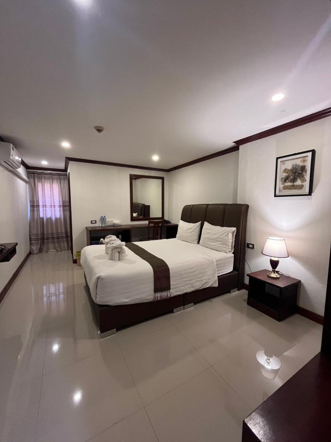 Nakhone Champa Hotel 巴色 外观 照片