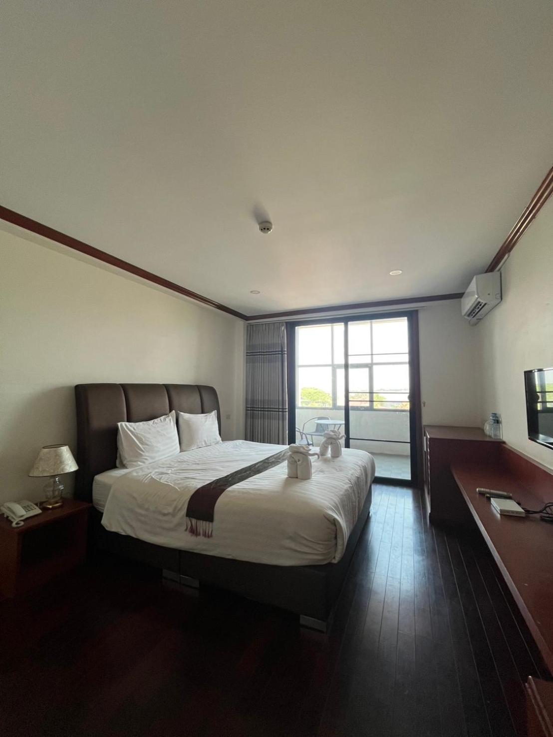 Nakhone Champa Hotel 巴色 外观 照片