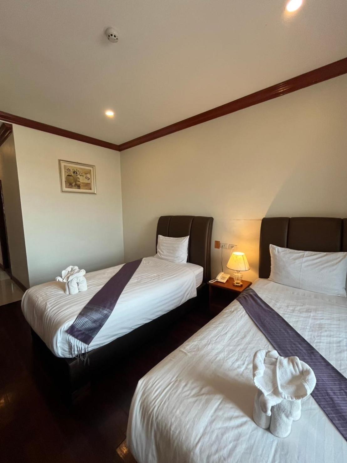 Nakhone Champa Hotel 巴色 外观 照片